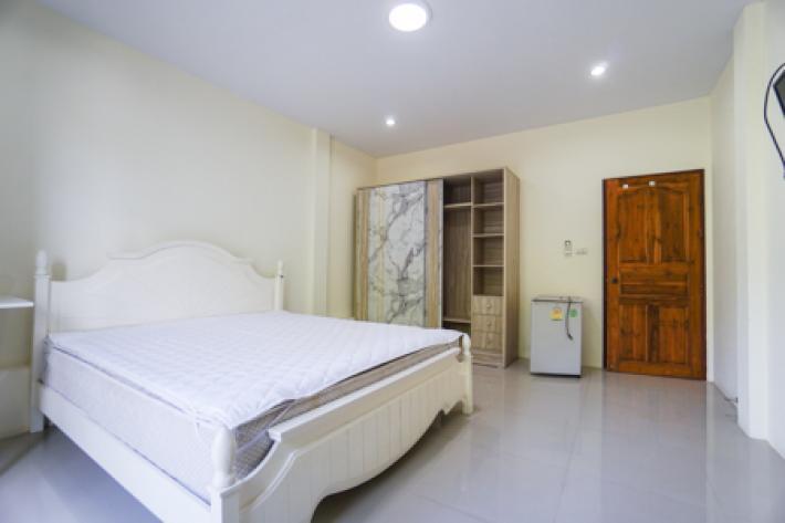Apartment Available Room For Rent in Bophut Koh Samui Surat Thani Thailand room Rental 