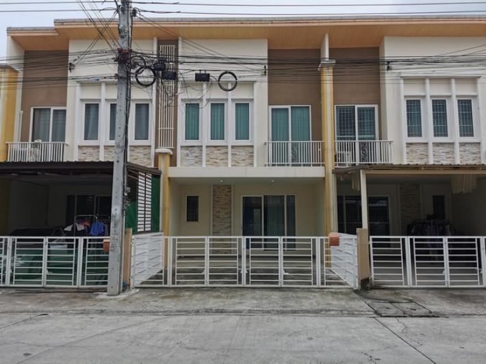 ทาวน์เฮ้าส์ โกลเด้น ทาวน์ ชัยพฤกษ์-วงแหวน Golden Town Chaiyaphruek-Wongwaen พื้นที่เท่ากับ 0 RAI 0 งาน 22 ตร.วา 4 Bedroom ไม่ไกลจาก เซ็นทรัล เวสต์เกต  ราคาดีที่สุด นนทบุรี   