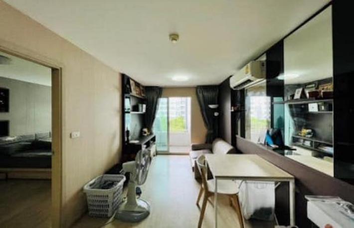 Elio DelRay Sukhumvit 64 spacious convenient peaceful 5th floor BTS Punnawithi